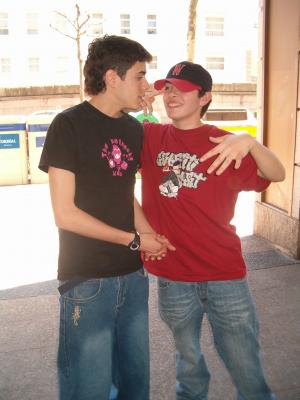 20060619191100-stgo-cn-ms-amigos-020.jpg